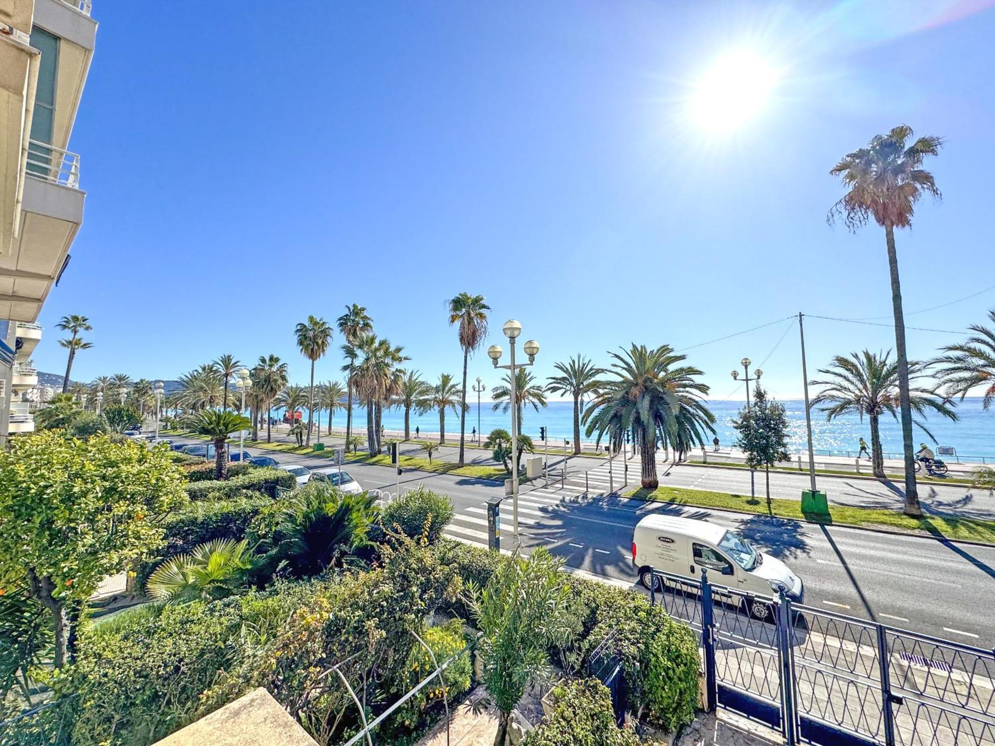 Promenade Holiday - Suffren Beach Nice Luaran gambar